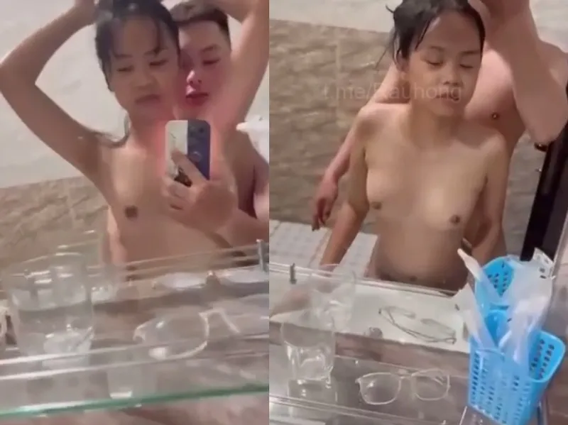 Nhỏ nhắn em cùng người yêu quan hệ trước gương quay kỉ niệm